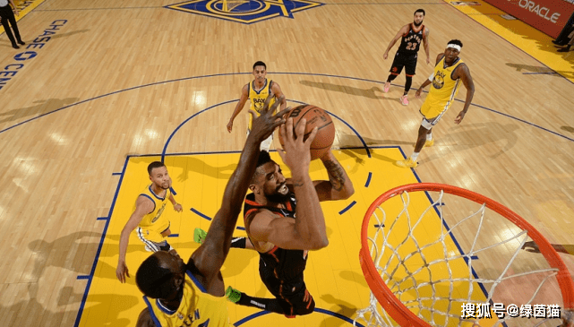 多伦多猛龙迎意大利杯关键赛；冲刺阶段外线爆发；态度坚定；数据趋势出现新变化的简单介绍